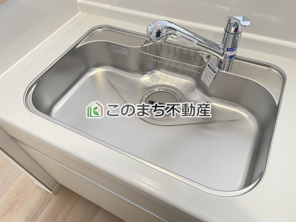 CRADLEGARDEN那須塩原市春日町第2のキッチン|同社施工物件の写真です。※建具やフローリング、その他仕様が違う場合がございます。