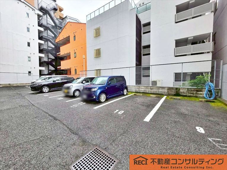 イトーピア灘KITANOの駐車場