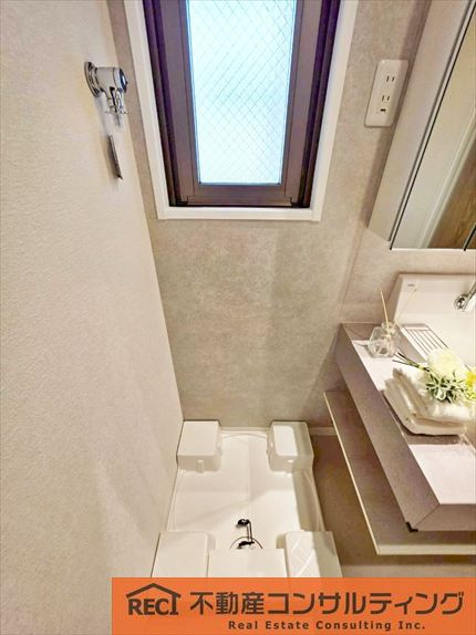 ワコーレ本山フラッツの独立洗面台