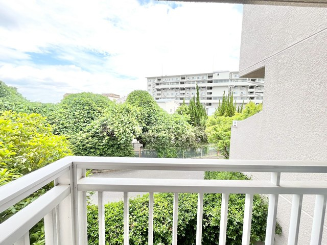 【展望】 | 公社山田西A住宅A２棟 | サイトに掲載されていない箇所の写真、撮影してお届けさせて頂きます！気になる物件で、見たい部分の画像が無い場合は、弊社スタッフまでご連絡下さいませ。お客様の気になる箇所を、カメラにて撮影して参ります！
