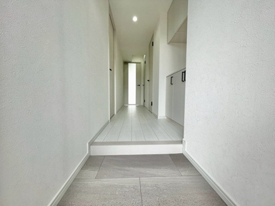 【内装】 | ライオンズマンション第7江坂 | 物件を比較検討したいお客様には、「物件比較見学プラン」をご用意しております。こちらの物件だけでなく、お客様の希望に沿った物件を、いくつかまとめてご案内させて頂きます。