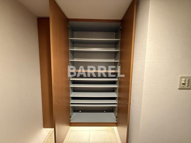 ステイツ豊中新千里南町の収納
