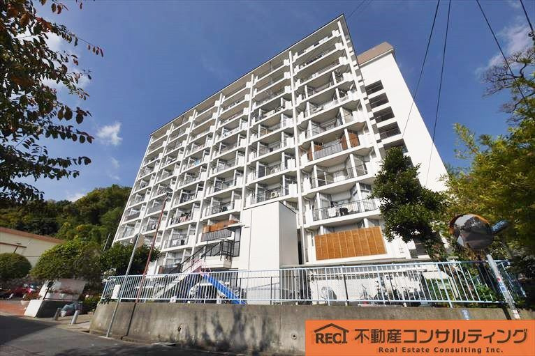 パラッシオ岡本の外観