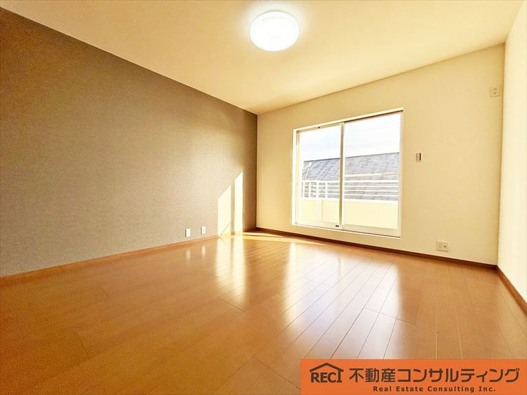 神戸市東灘区鴨子ヶ原3丁目　中古戸建の洋室