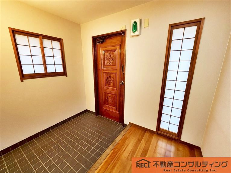 六甲シャトレ篠原の玄関