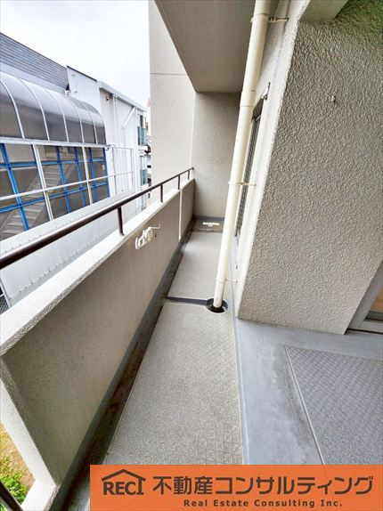 六甲シャトレ篠原のバルコニー
