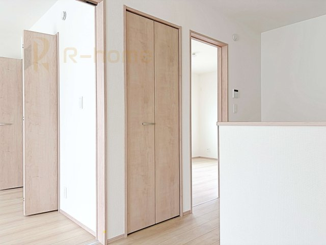 ひたちなか市津田　新築戸建て　A号棟の収納|キッチンパントリーとしても活用できる収納！
リビングに物を出さず、綺麗を保てそうですね♪