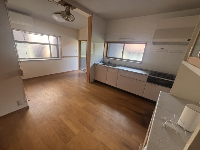琴浦町丸尾住宅のキッチン