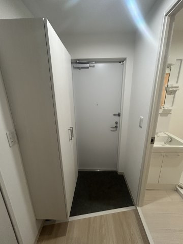 Premium Pearl塚本の玄関