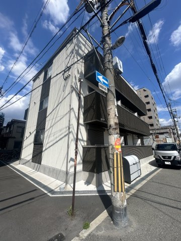 Premium Pearl塚本の外観