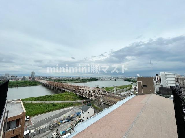 ブエナビスタ梅田ノースの展望|屋上からの眺望です。淀川花火大会鑑賞可能