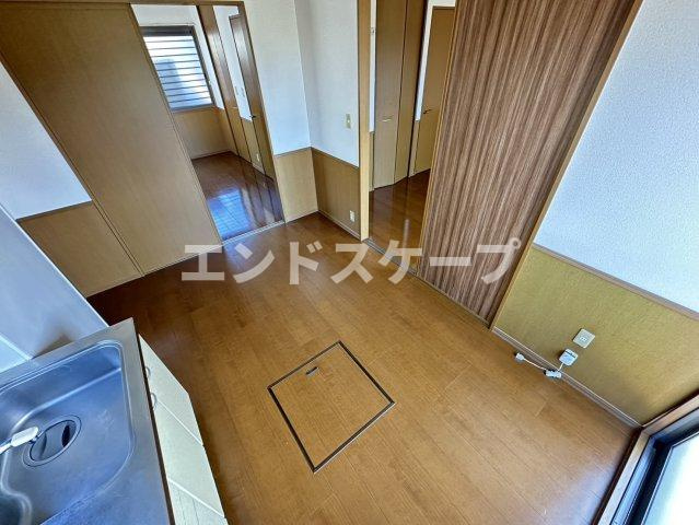 グランドゥールの居間・リビング|高崎、前橋のお部屋探しはエンドスケープまで！お客様の理想お聞かせ下さい♪