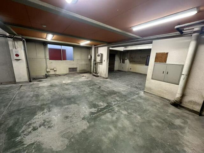 【駐車場】 | 汐入ビル | １Ｆ　店舗
