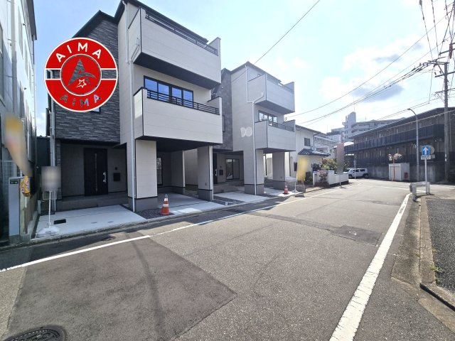 福岡市博多区光丘町3丁目第1-2棟（2号棟）の前面道路含む現地写真|見学の時間などお気軽にお問い合わせ下さい。