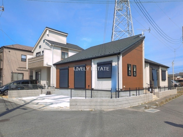 草加市新里町 中古戸建