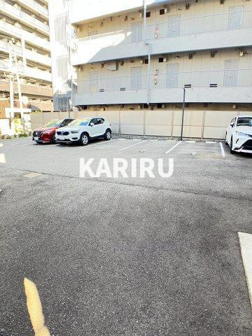 プレサンス水都OKAWAの駐車場