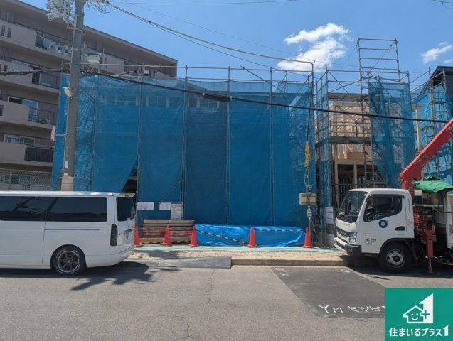 池田市五月丘　第2期　新築一戸建ての外観|周辺は落ち着いた街並みの住宅地！子育てがしやすい住環境です！まだ未完成ですが、現地でしかわからない事もございます。是非一度ご覧ください。