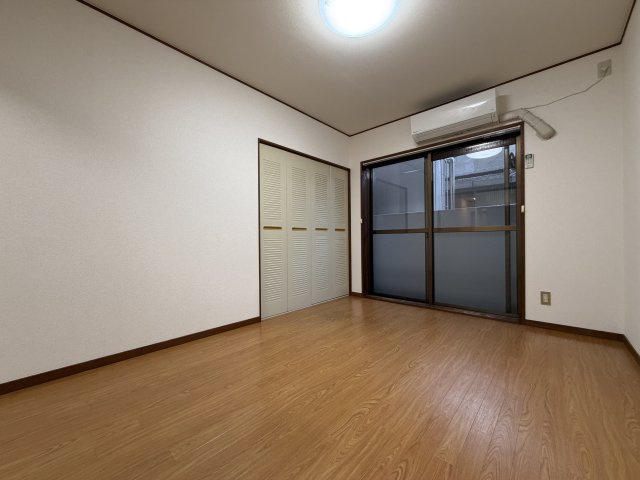 サニーハイツ住吉の寝室