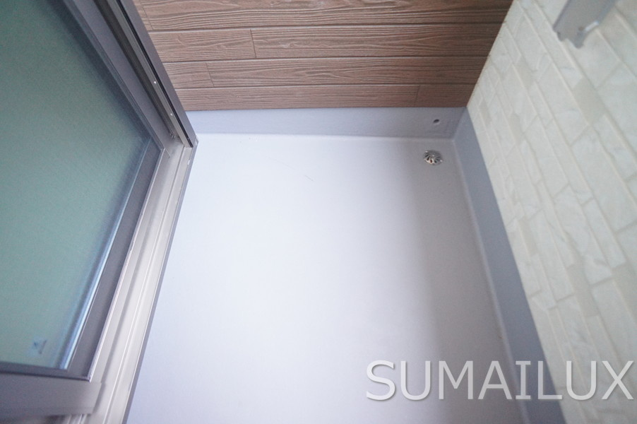 R-smart花園のバルコニー