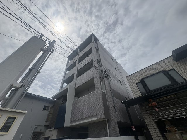 カラコレス穂波