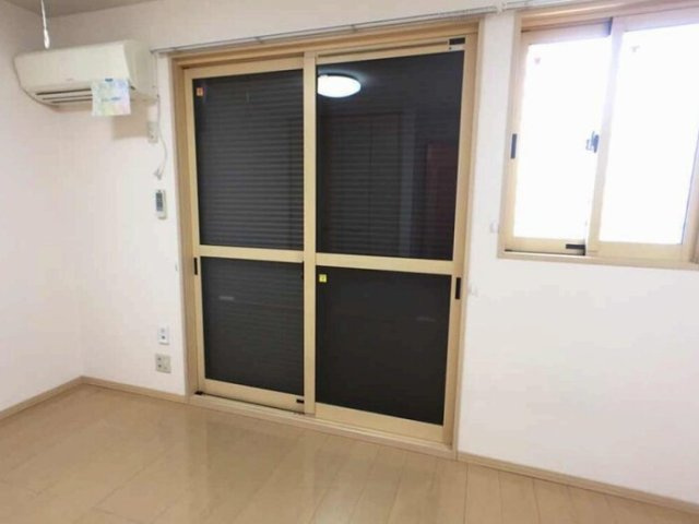 【その他】 | パレット　Ｅ | シャッター　エアコン　室内物干し