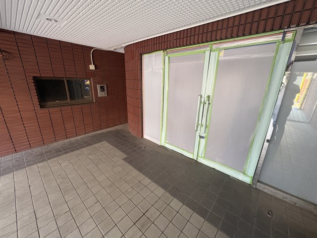 木崎台マンションのエントランス