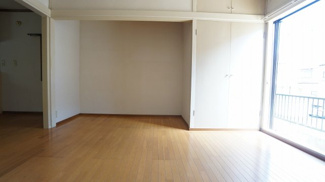【居間・リビング】 | 桂台１丁目戸建