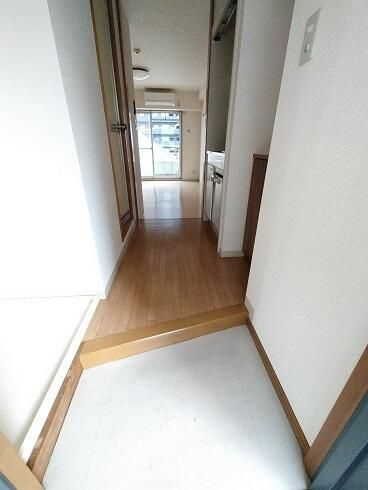 シャルマン高砂Ⅱの玄関