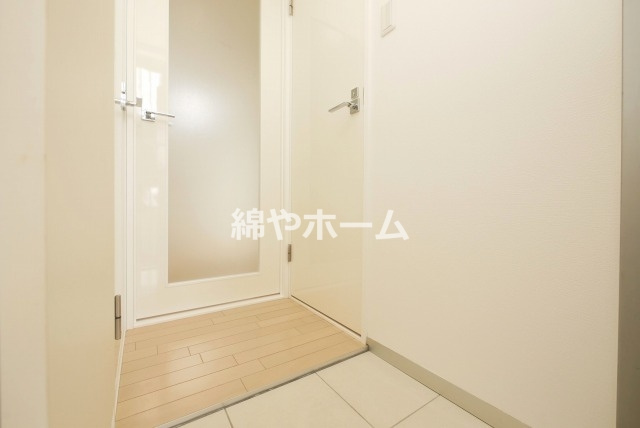 CHATEAU NAMBA RIPPLEの玄関|ゆったりとした玄関です
