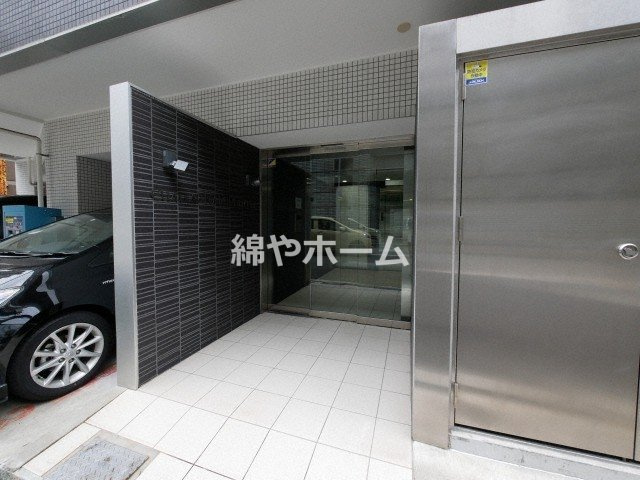 CHATEAU NAMBA RIPPLEのエントランス|清潔なエントランスです