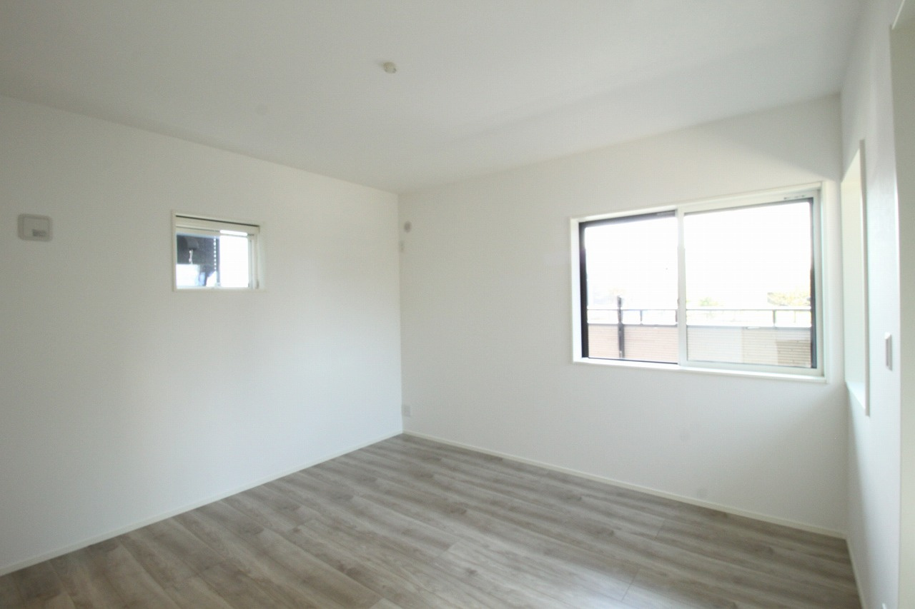 海老ノ丸　新築戸建　1号棟　（全2区画）の洋室|2F　南東の部屋　8.0帖