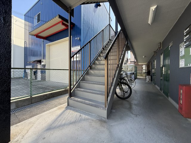 八八マンションのエントランス