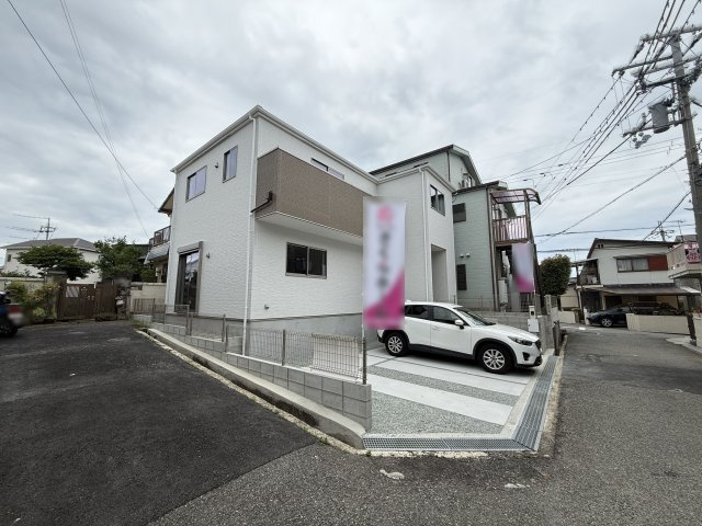 明石市藤江新築戸建の前面道路含む現地写真