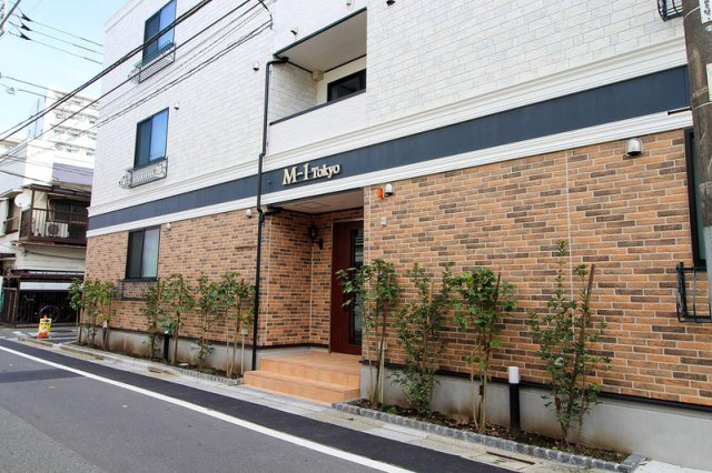 M-1 Tokyo 南蒲田のエントランス