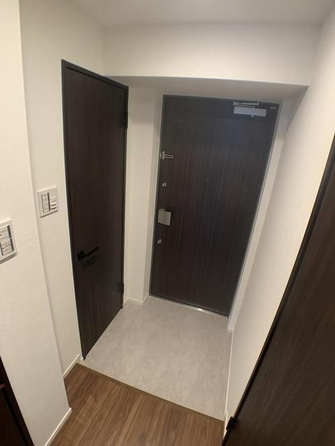 グランカーサ両国ヴェルデの玄関