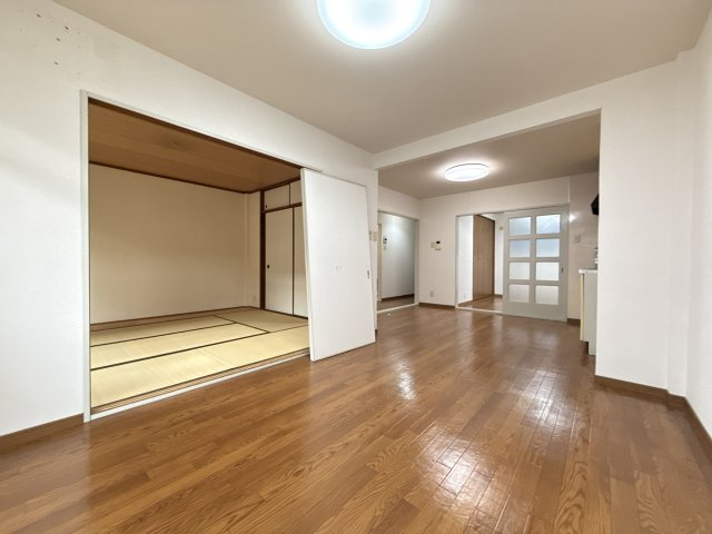 八八マンションの居間・リビング