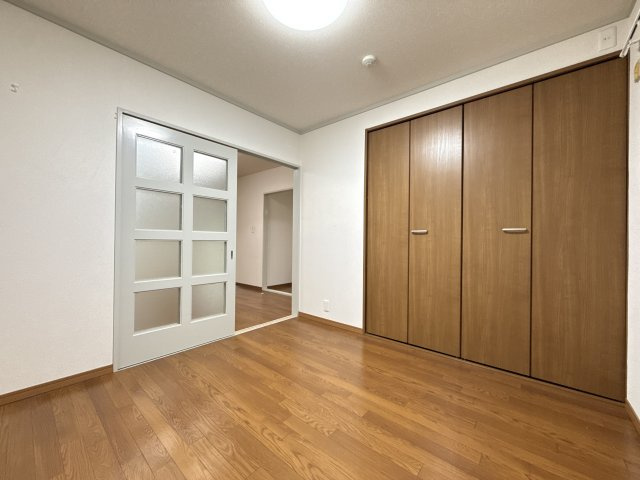 八八マンションの寝室