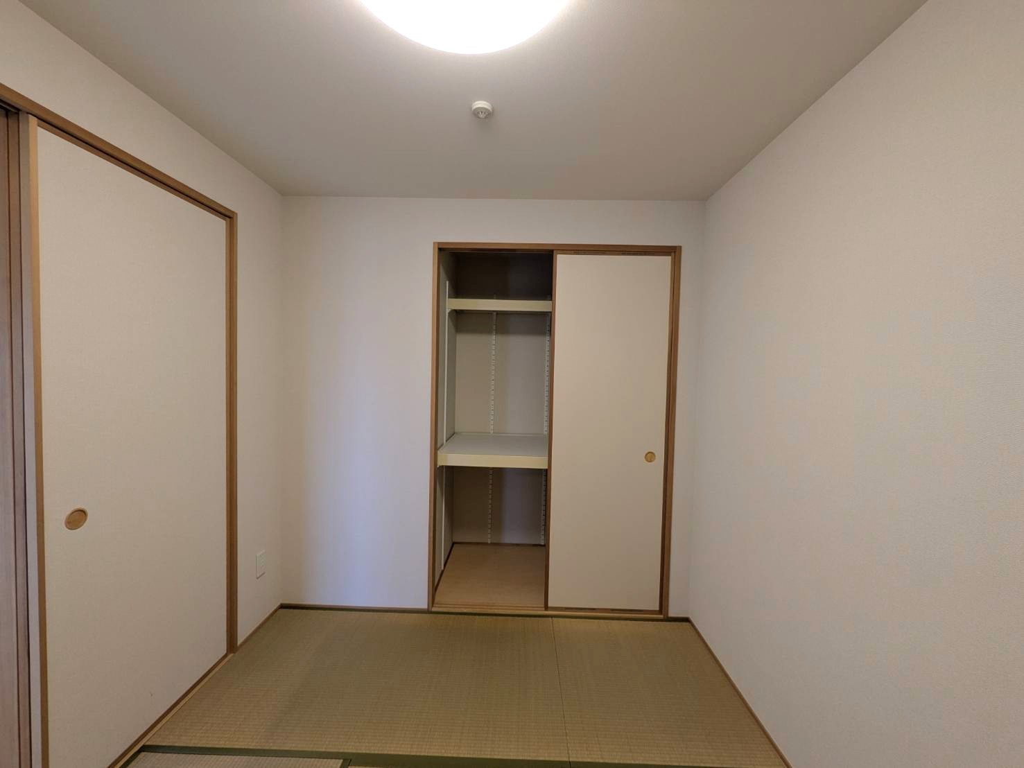 ポレスター岡山タワーレジデンス 12階の和室|◆和室4.6帖です。お子様の遊び場や来客スペースなど活用方法が多数ございます。