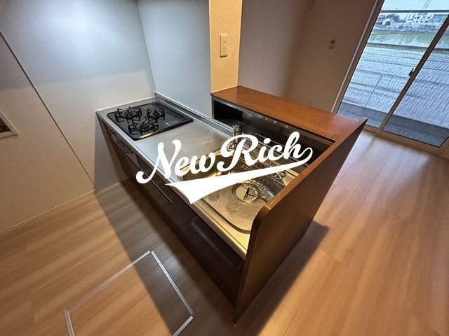 高崎市上滝町のアパートのキッチン