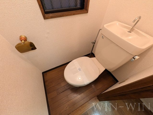 ユトリロキャッスルのトイレ|イメージ（同建物内別部屋の写真です）