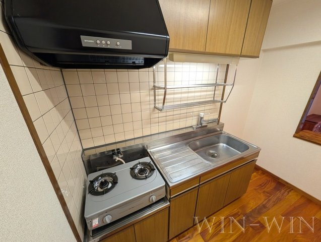 ユトリロキャッスルのキッチン|イメージ（同建物内別部屋の写真です）