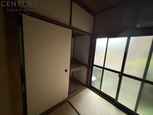 門戸西町4戸建の収納