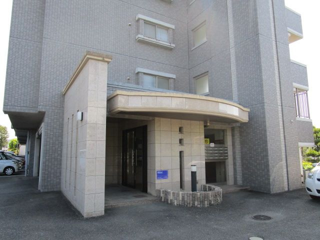 北野ガーデンコートのエントランス