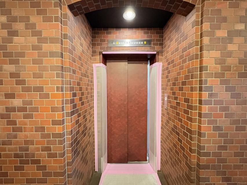 北参道ダイヤモンドパレスのその他共用部分|北参道ダイヤモンドパレス：エレベーターがありお部屋までの移動も楽々！