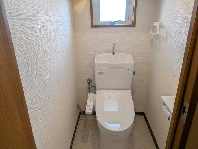 コーポランド折尾東口（C-21）のトイレ