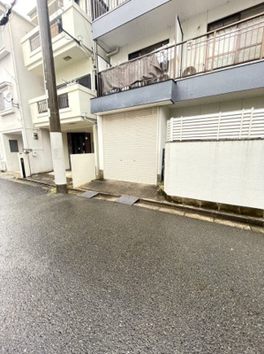 【駐車場】 | フローレスシャトー