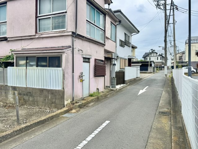 水戸市大工町中古建ての前面道路含む現地写真