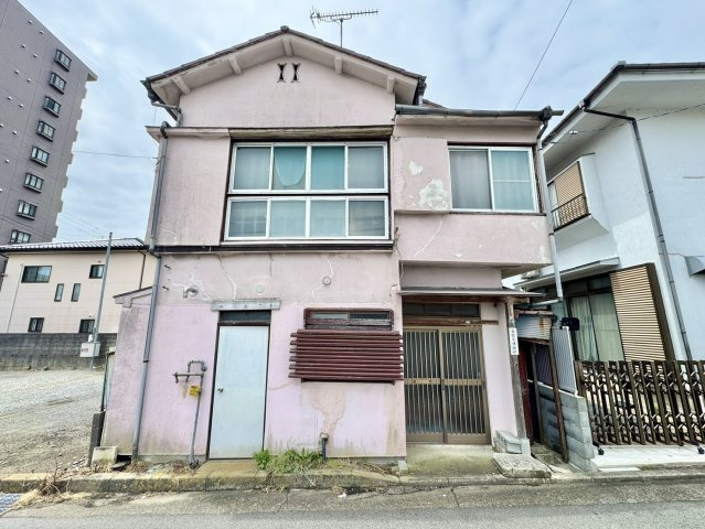 水戸市大工町中古建ての外観