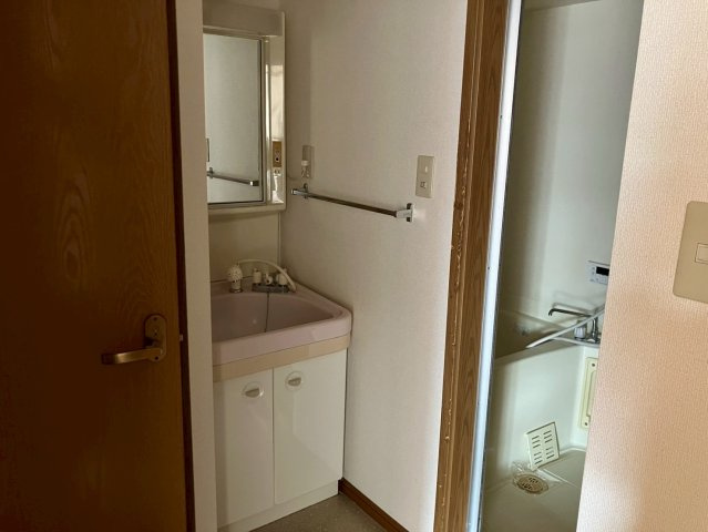 サンライト広町の独立洗面台