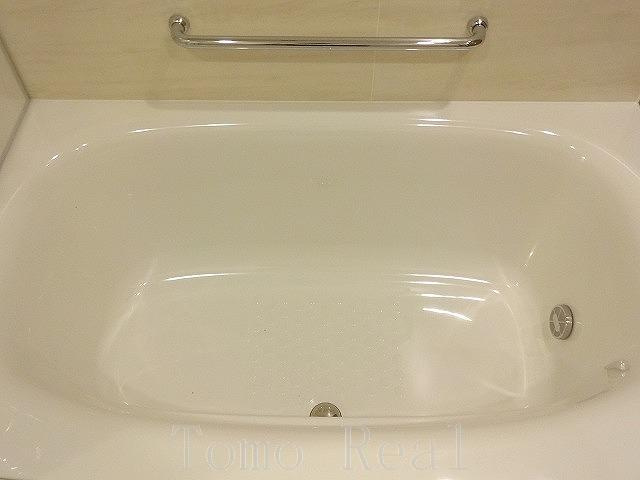 コンフォリア赤坂の浴室|同タイプ別色の写真です